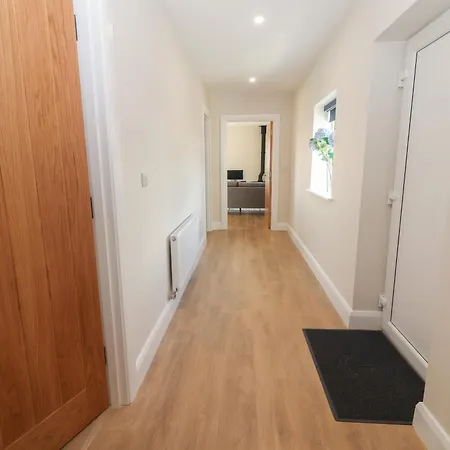 The Boathouse Дом отдыха