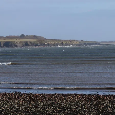 Дом отдыха The Boathouse