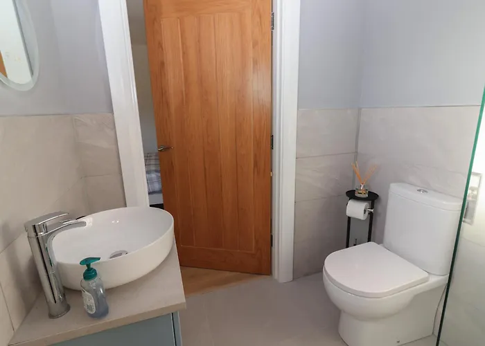 The Boathouse בית נופש קילקי